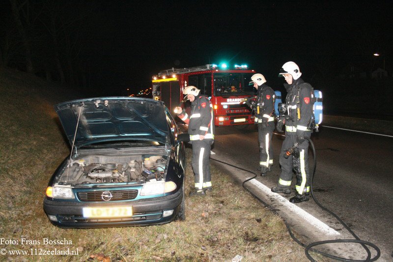 Brandweer gealarmeerd voor autobrand Nieuwe Vlissingseweg